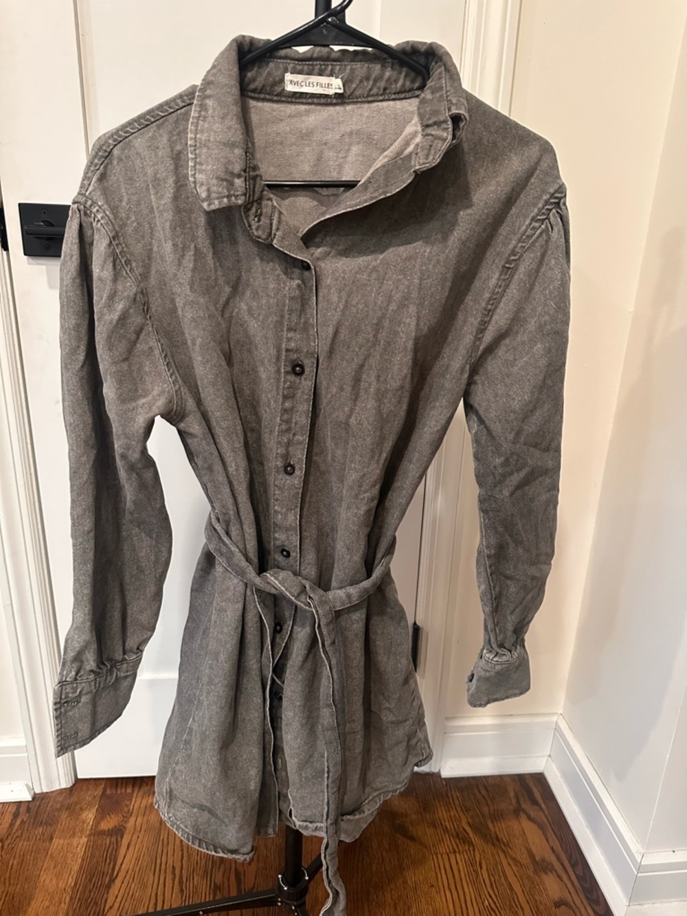 Avec Les Filles Gray Button-Up Shirt Dress